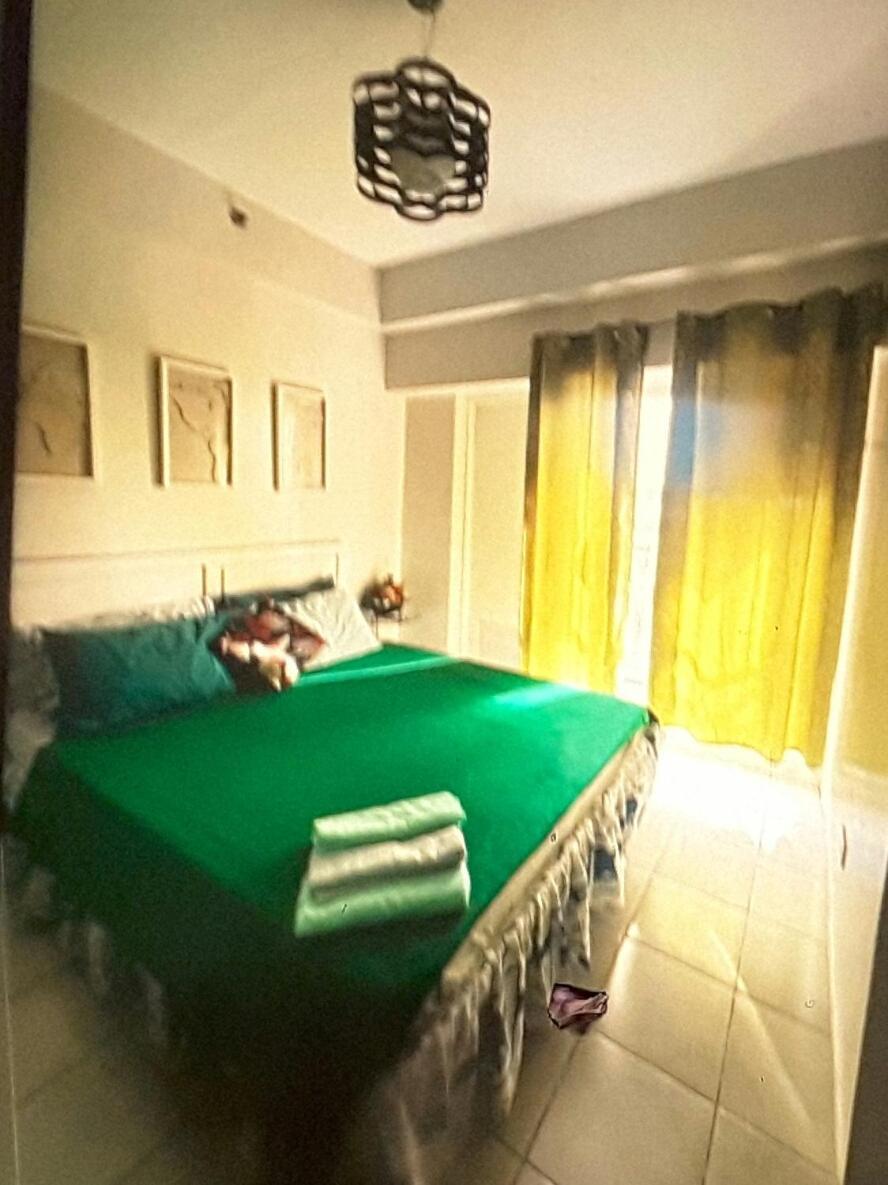 Mary'S Crib Cityland Prime Tagaytay With Free Wifi & Swimming Тагайтай Экстерьер фото